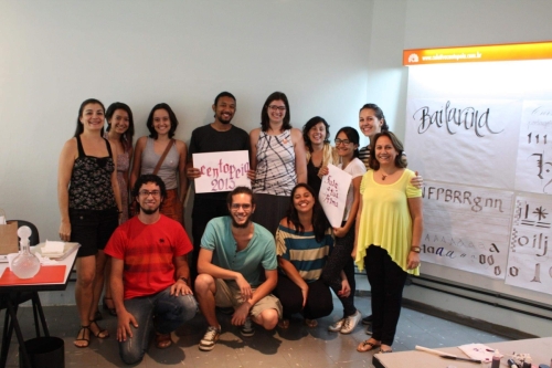 Curso de Caligrafia com Andréa Branco no Coletivo Centopeia em 2013.