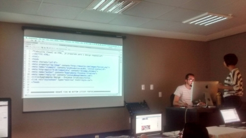 Curso Criando um Site do Zero em WordPress, por Dupplamente, em 2014.