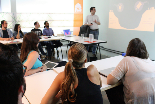 Curso Identidade Verbal no Branding, por Guilherme Sebastiany, no Coletivo Centopeia em 2015.