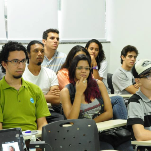 Tarde de palestras no evento beneficente Gettin'Design, no PontoGet Inovação.